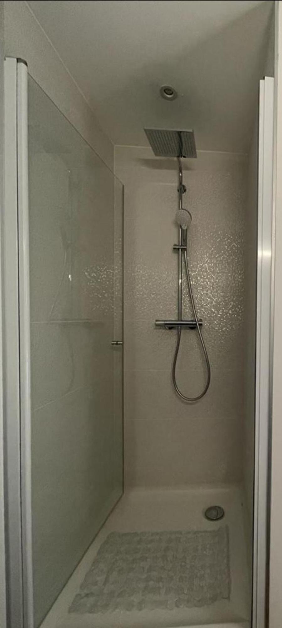 Demeure Rossini Cholet Centre Apartment Bilik gambar